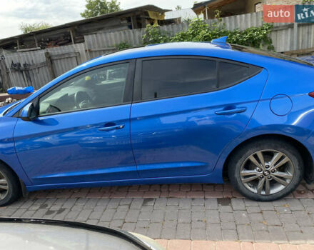 Синий Хендай Элантра, объемом двигателя 1.98 л и пробегом 180 тыс. км за 10300 $, фото 7 на Automoto.ua