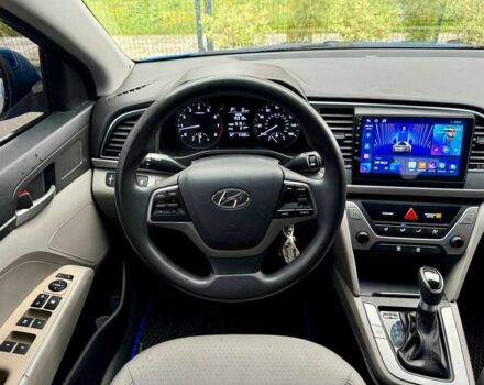 Хендай Элантра 2016 в Киеве на Automoto.ua Синий Хендай Элантра, объемом двигателя 2 л и пробегом 145 тыс. км за 9950 $, фото 11 на Automoto.ua
