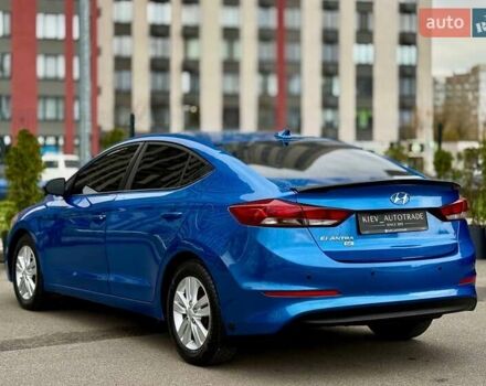Синий Хендай Элантра, объемом двигателя 2 л и пробегом 145 тыс. км за 9950 $, фото 12 на Automoto.ua