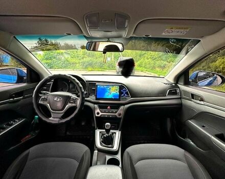 Синій Хендай Елантра, об'ємом двигуна 1.6 л та пробігом 144 тис. км за 11500 $, фото 8 на Automoto.ua