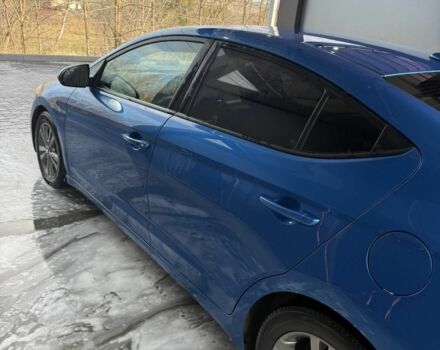 Синий Хендай Элантра, объемом двигателя 2 л и пробегом 180 тыс. км за 11000 $, фото 4 на Automoto.ua