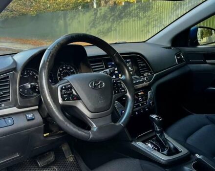 Синій Хендай Елантра, об'ємом двигуна 2 л та пробігом 168 тис. км за 11500 $, фото 14 на Automoto.ua