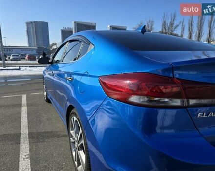 Синий Хендай Элантра, объемом двигателя 2 л и пробегом 85 тыс. км за 13700 $, фото 7 на Automoto.ua