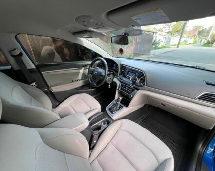 Синий Хендай Элантра, объемом двигателя 2 л и пробегом 136 тыс. км за 9900 $, фото 3 на Automoto.ua