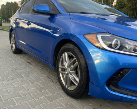 Синій Хендай Елантра, об'ємом двигуна 2 л та пробігом 194 тис. км за 9900 $, фото 5 на Automoto.ua