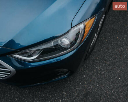 Синий Хендай Элантра, объемом двигателя 2 л и пробегом 92 тыс. км за 12000 $, фото 6 на Automoto.ua