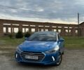 Синий Хендай Элантра, объемом двигателя 2 л и пробегом 180 тыс. км за 11800 $, фото 1 на Automoto.ua