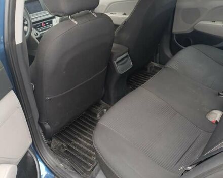 Синий Хендай Элантра, объемом двигателя 2 л и пробегом 163 тыс. км за 9999 $, фото 9 на Automoto.ua