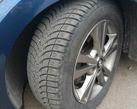 Синий Хендай Элантра, объемом двигателя 2 л и пробегом 163 тыс. км за 9999 $, фото 8 на Automoto.ua