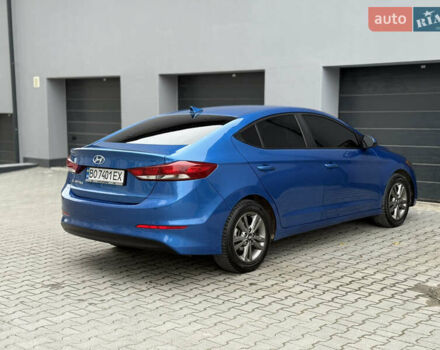 Синий Хендай Элантра, объемом двигателя 2 л и пробегом 209 тыс. км за 9300 $, фото 11 на Automoto.ua