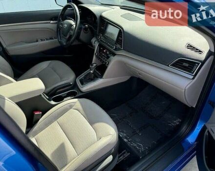 Синий Хендай Элантра, объемом двигателя 2 л и пробегом 109 тыс. км за 2900 $, фото 7 на Automoto.ua