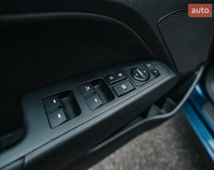 Синий Хендай Элантра, объемом двигателя 2 л и пробегом 92 тыс. км за 12000 $, фото 35 на Automoto.ua