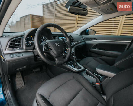 Синий Хендай Элантра, объемом двигателя 2 л и пробегом 92 тыс. км за 12000 $, фото 21 на Automoto.ua