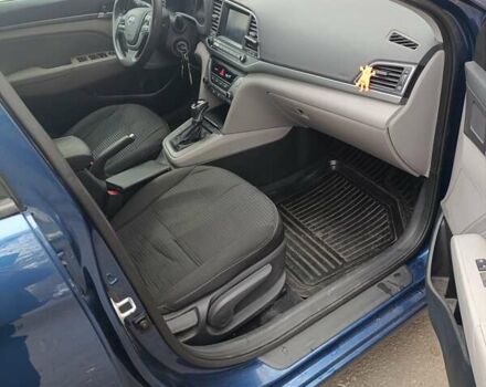 Синий Хендай Элантра, объемом двигателя 2 л и пробегом 163 тыс. км за 9999 $, фото 10 на Automoto.ua