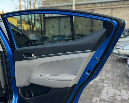 Синій Хендай Елантра, об'ємом двигуна 2 л та пробігом 180 тис. км за 10500 $, фото 23 на Automoto.ua