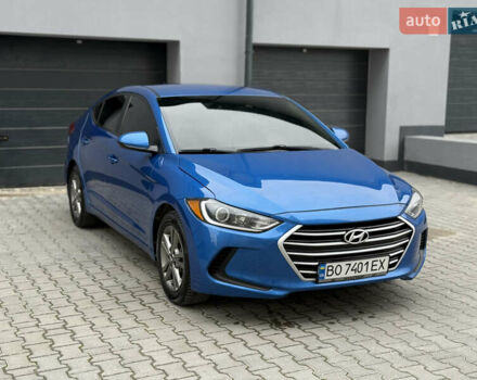 Синий Хендай Элантра, объемом двигателя 2 л и пробегом 209 тыс. км за 9300 $, фото 5 на Automoto.ua