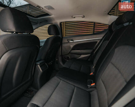 Синий Хендай Элантра, объемом двигателя 2 л и пробегом 92 тыс. км за 12000 $, фото 17 на Automoto.ua