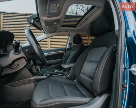 Синий Хендай Элантра, объемом двигателя 2 л и пробегом 92 тыс. км за 12000 $, фото 22 на Automoto.ua