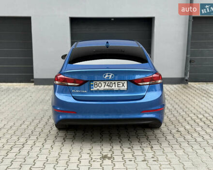 Синий Хендай Элантра, объемом двигателя 2 л и пробегом 209 тыс. км за 9300 $, фото 8 на Automoto.ua