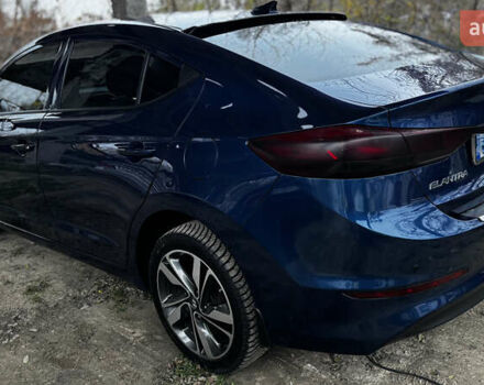 Синий Хендай Элантра, объемом двигателя 2 л и пробегом 100 тыс. км за 11000 $, фото 8 на Automoto.ua