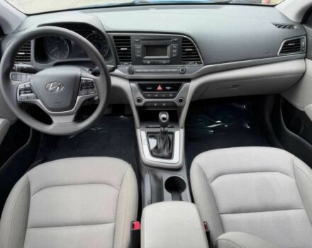 Синий Хендай Элантра, объемом двигателя 2 л и пробегом 53 тыс. км за 8000 $, фото 9 на Automoto.ua