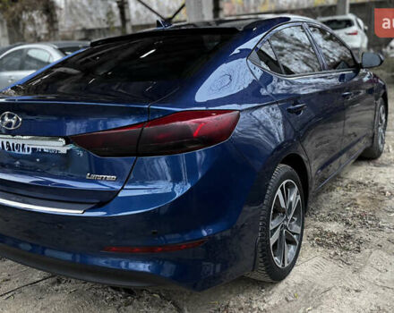Синий Хендай Элантра, объемом двигателя 2 л и пробегом 100 тыс. км за 11000 $, фото 3 на Automoto.ua
