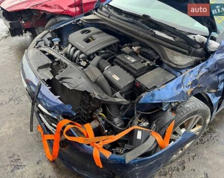 Синий Хендай Элантра, объемом двигателя 2 л и пробегом 113 тыс. км за 8900 $, фото 12 на Automoto.ua