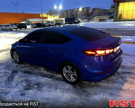 Синий Хендай Элантра, объемом двигателя 2 л и пробегом 126 тыс. км за 9999 $, фото 4 на Automoto.ua