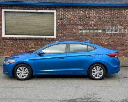 Синий Хендай Элантра, объемом двигателя 2 л и пробегом 53 тыс. км за 8000 $, фото 4 на Automoto.ua