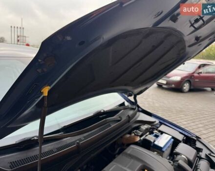 Синій Хендай Елантра, об'ємом двигуна 2 л та пробігом 56 тис. км за 11500 $, фото 57 на Automoto.ua