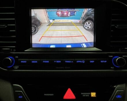 Синий Хендай Элантра, объемом двигателя 2 л и пробегом 33 тыс. км за 12500 $, фото 11 на Automoto.ua