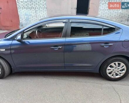 Хендай Элантра 2018 в Киеве на Automoto.ua Синий Хендай Элантра, объемом двигателя 1.59 л и пробегом 119 тыс. км за 11500 $, фото 3 на Automoto.ua