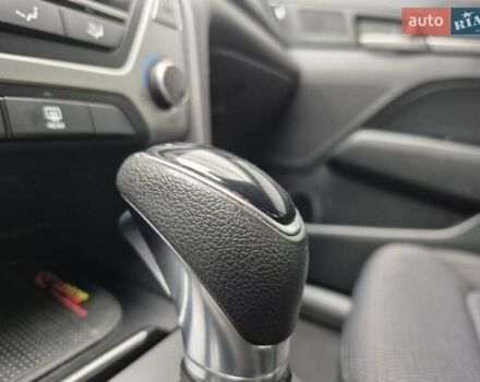 Синій Хендай Елантра, об'ємом двигуна 1.6 л та пробігом 119 тис. км за 13350 $, фото 35 на Automoto.ua