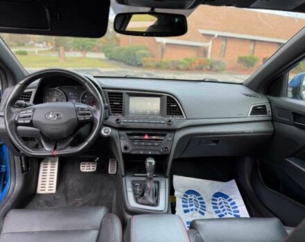 Синий Хендай Элантра, объемом двигателя 1.6 л и пробегом 33 тыс. км за 11600 $, фото 9 на Automoto.ua