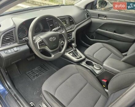 Синій Хендай Елантра, об'ємом двигуна 1.6 л та пробігом 119 тис. км за 13350 $, фото 29 на Automoto.ua