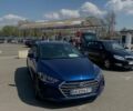 Синий Хендай Элантра, объемом двигателя 2 л и пробегом 167 тыс. км за 9800 $, фото 1 на Automoto.ua