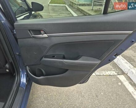 Синій Хендай Елантра, об'ємом двигуна 1.6 л та пробігом 119 тис. км за 13350 $, фото 47 на Automoto.ua