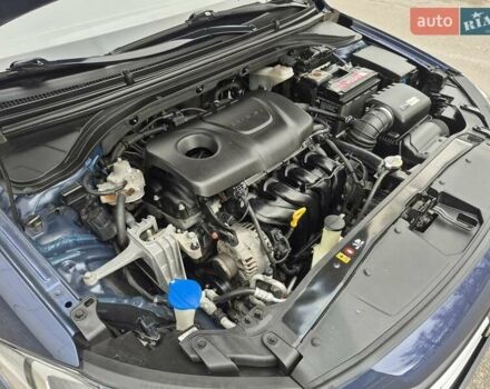 Синій Хендай Елантра, об'ємом двигуна 1.6 л та пробігом 119 тис. км за 13350 $, фото 65 на Automoto.ua