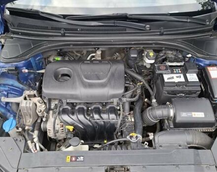 Хендай Элантра 2019 в Николаеве на Automoto.ua Синий Хендай Элантра, объемом двигателя 1.59 л и пробегом 68 тыс. км за 15200 $, фото 6 на Automoto.ua