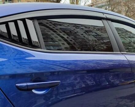 Синий Хендай Элантра, объемом двигателя 2 л и пробегом 68 тыс. км за 14300 $, фото 9 на Automoto.ua