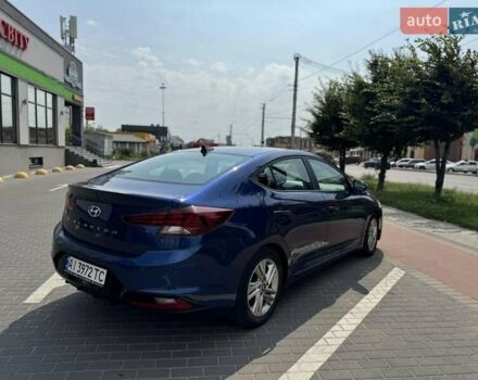 Синий Хендай Элантра, объемом двигателя 2 л и пробегом 150 тыс. км за 12900 $, фото 4 на Automoto.ua
