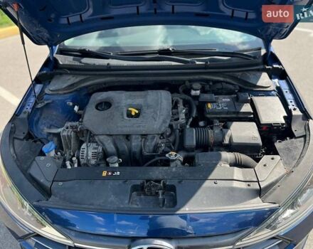 Синий Хендай Элантра, объемом двигателя 2 л и пробегом 154 тыс. км за 13500 $, фото 14 на Automoto.ua