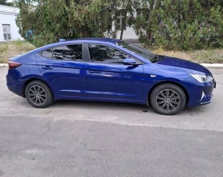 Хендай Элантра 2019 в Николаеве на Automoto.ua Синий Хендай Элантра, объемом двигателя 1.59 л и пробегом 68 тыс. км за 15200 $, фото 7 на Automoto.ua