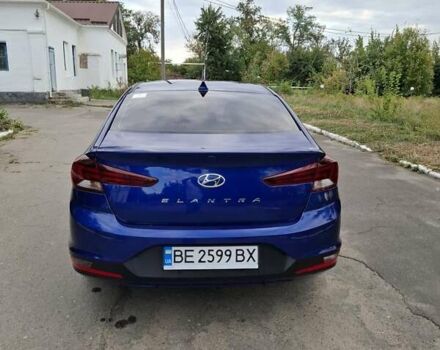 Хендай Элантра 2019 в Николаеве на Automoto.ua Синий Хендай Элантра, объемом двигателя 1.59 л и пробегом 68 тыс. км за 15200 $, фото 2 на Automoto.ua