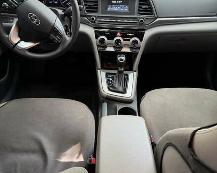 Синий Хендай Элантра, объемом двигателя 2 л и пробегом 50 тыс. км за 14500 $, фото 19 на Automoto.ua