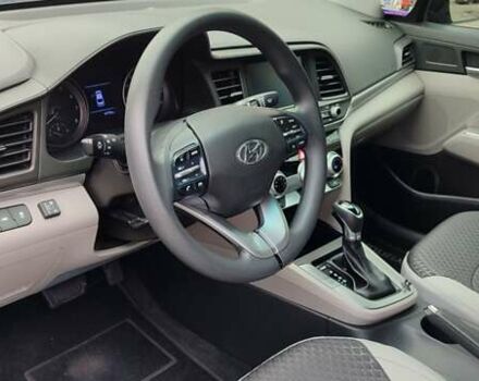 Синий Хендай Элантра, объемом двигателя 2 л и пробегом 68 тыс. км за 14300 $, фото 11 на Automoto.ua