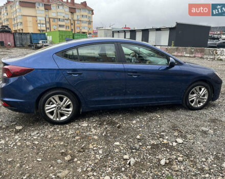 Синий Хендай Элантра, объемом двигателя 2 л и пробегом 144 тыс. км за 13500 $, фото 2 на Automoto.ua