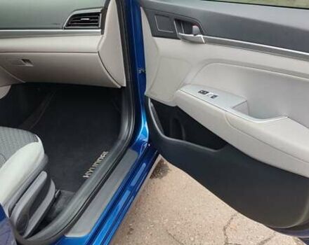 Синий Хендай Элантра, объемом двигателя 2 л и пробегом 68 тыс. км за 14300 $, фото 19 на Automoto.ua