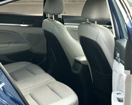 Хендай Элантра 2020 в Киеве на Automoto.ua Синий Хендай Элантра, объемом двигателя 2 л и пробегом 48 тыс. км за 14300 $, фото 15 на Automoto.ua