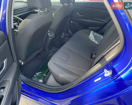 Синий Хендай Элантра, объемом двигателя 1.98 л и пробегом 79 тыс. км за 17999 $, фото 10 на Automoto.ua